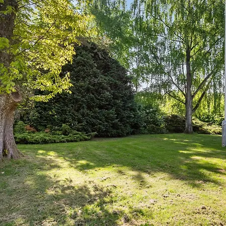 아파트 2 Bedroom Awesome In