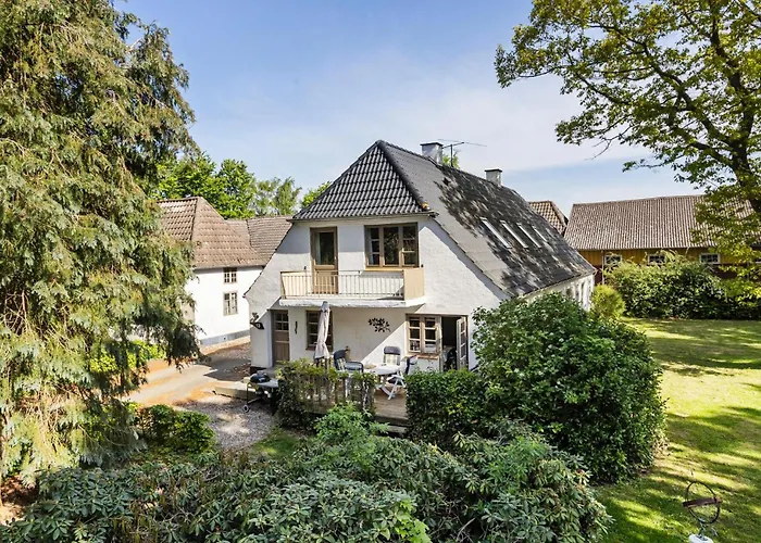 2 Bedroom Awesome In * Vejstrup