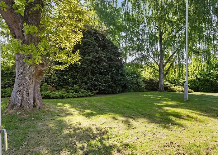 Lägenhet 2 Bedroom Awesome In