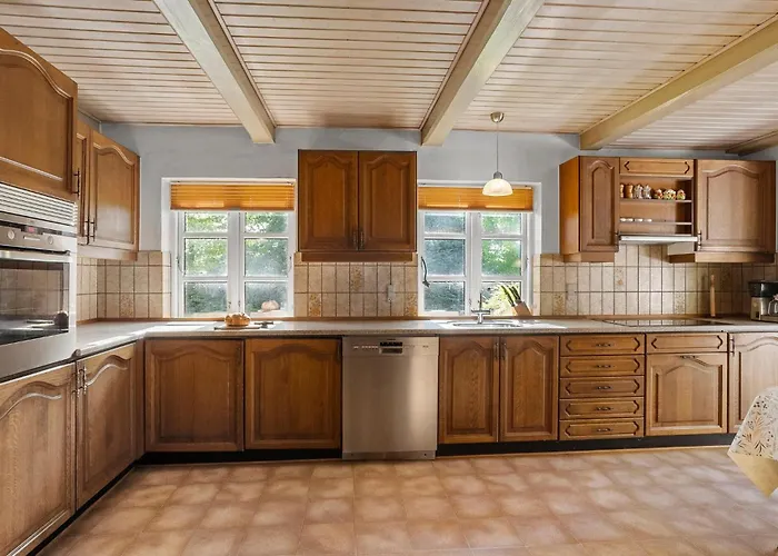 Lägenhet 2 Bedroom Awesome In